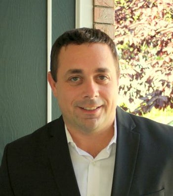 Portrait of Anthony Licciardello, NYS/NJ Licensed Real Estate Broker/Owner